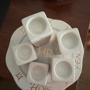 Inspirational  wreath Tray with candle pillars